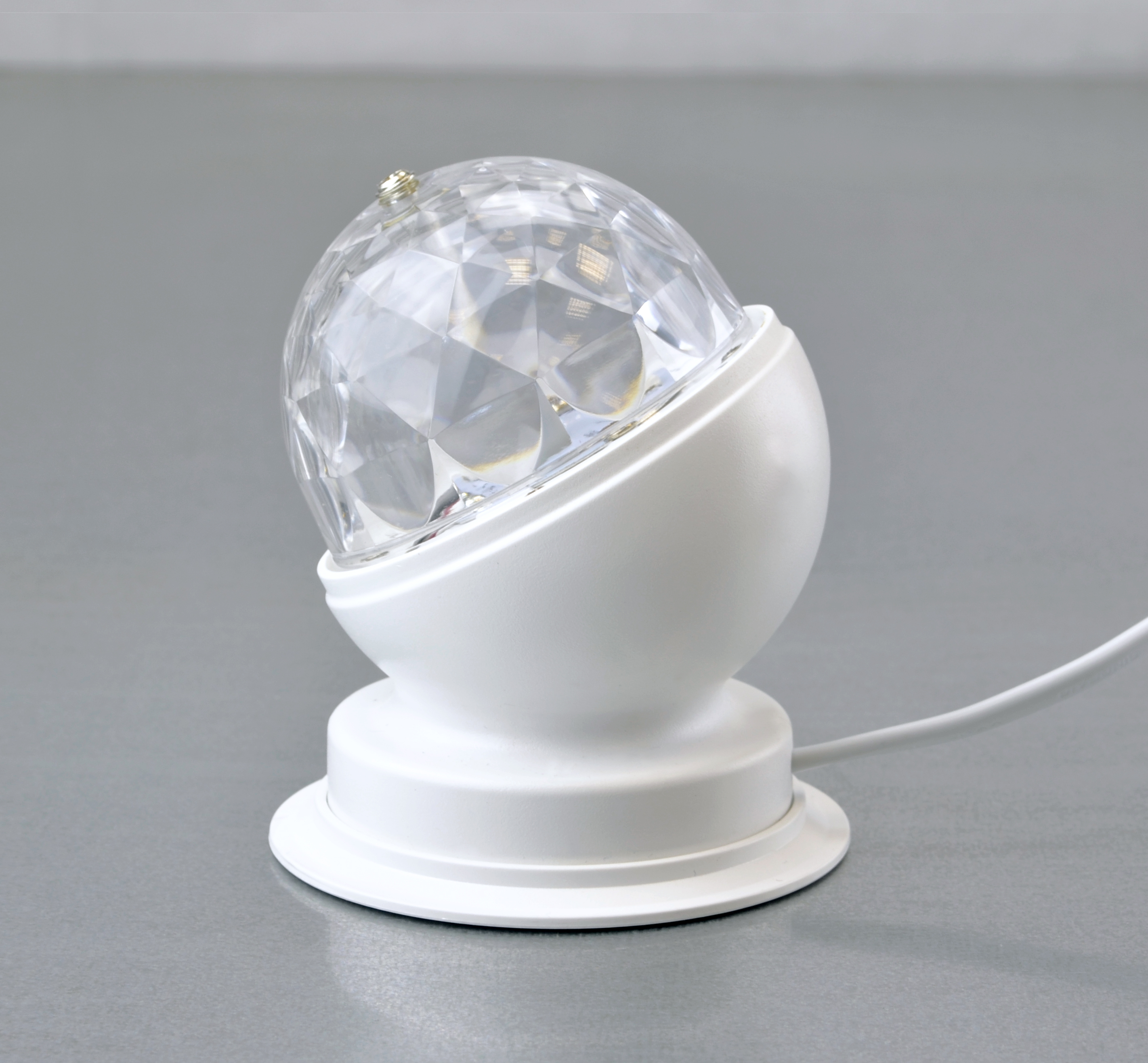 X4-LIFE Rotierende Partyleuchte / RGB / LED / inkl. Netzteil / Party